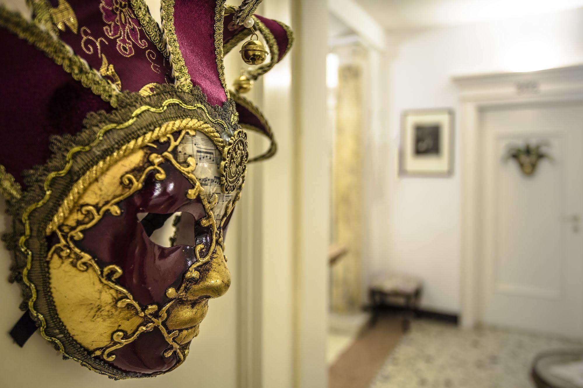 Locanda Bareteri Venice Exterior photo